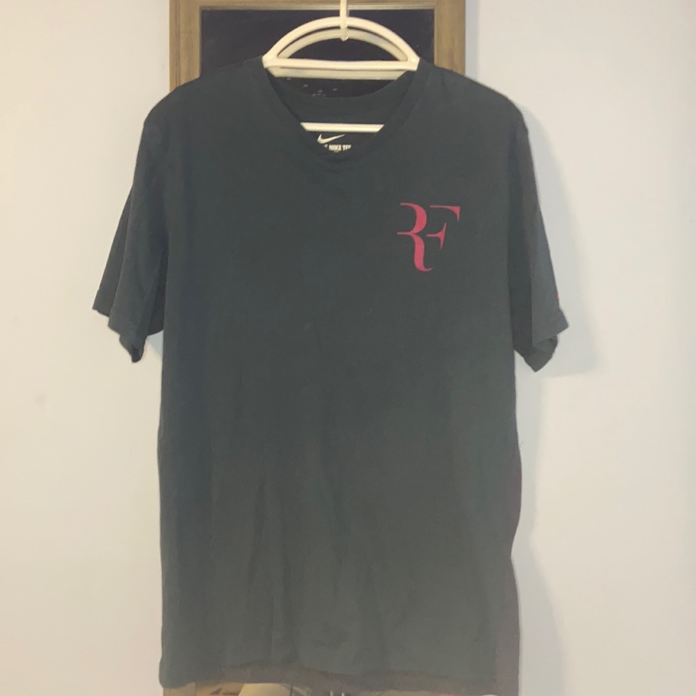Men’s Nike RF V-Neck Tee